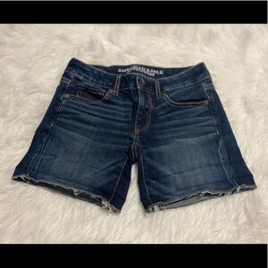 AEO Dark wash super stretch MIDI Shorts